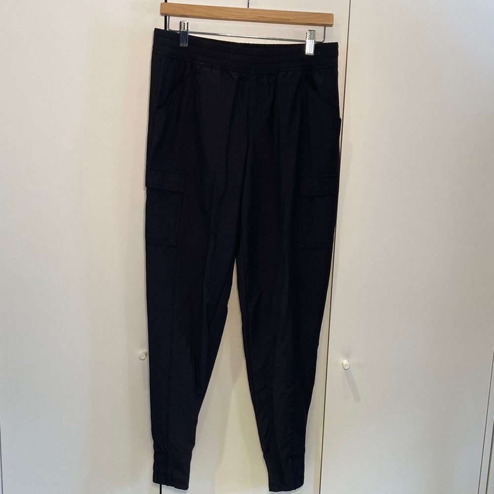 The North Face never stop exploring pants black 8
